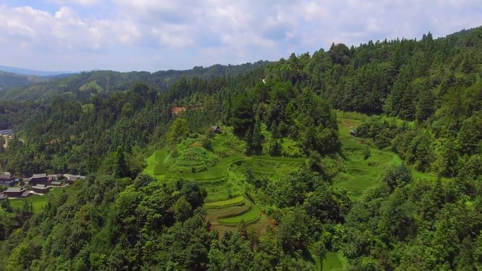贵州大山,格局很好的一座宝山,难得一见的景观