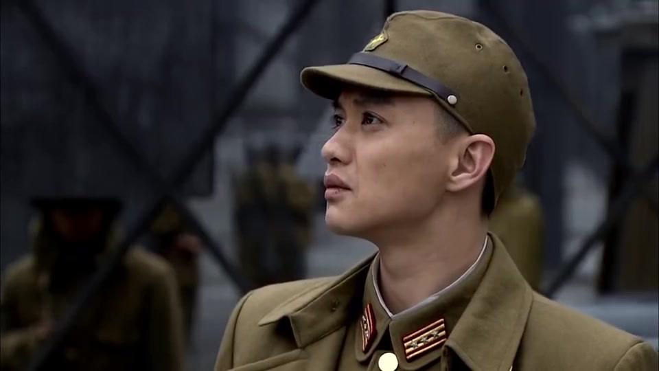 狼烟遍地:两人长得一样,日本妻子认出鬼子丈夫,怎料却不认他