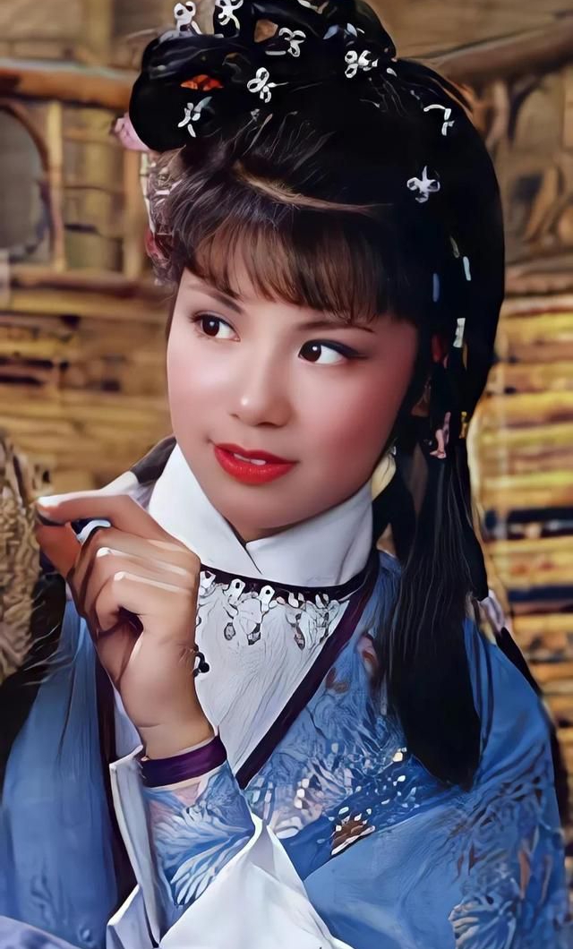 翁美玲:天生丽质,美艳动人!__财经头条