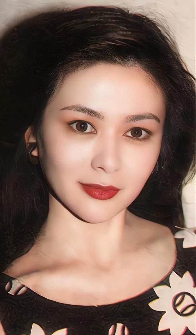 明星图集~关之琳！
