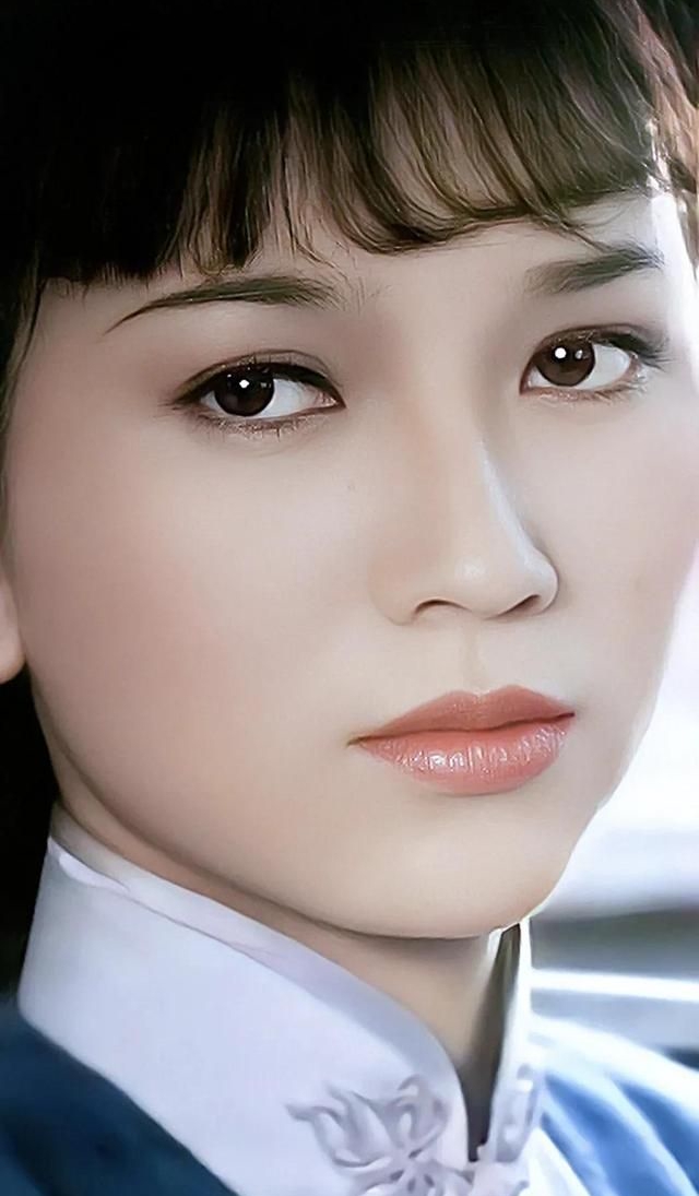 赵雅芝年轻时真漂亮,清纯动人!_高清图集_新浪网