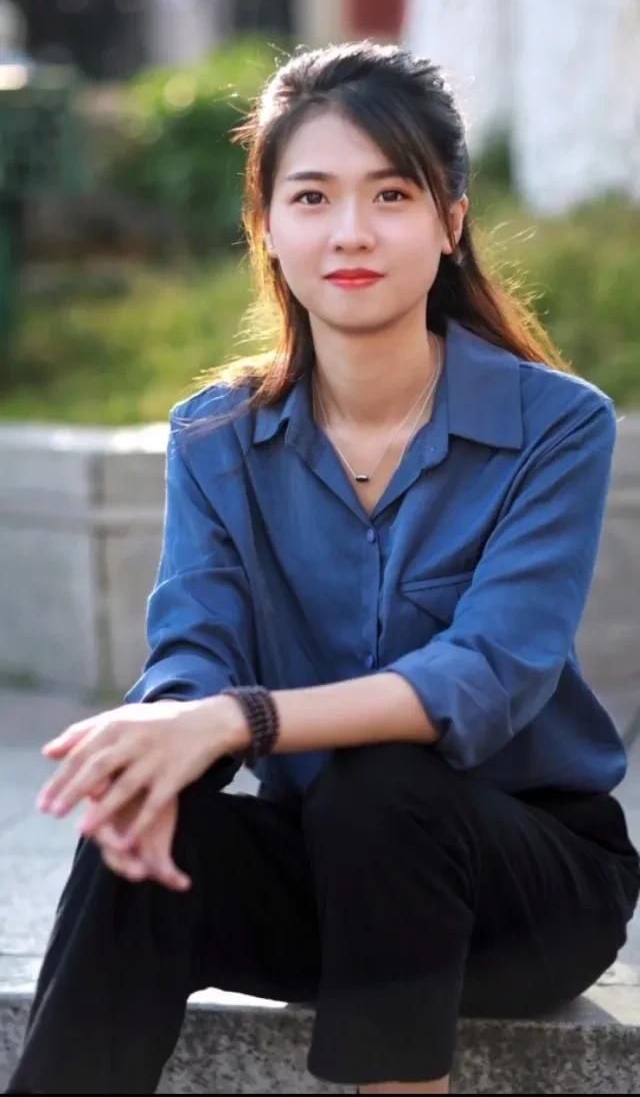 甜美可爱的翁佳娜,肤白貌美,美艳动人!