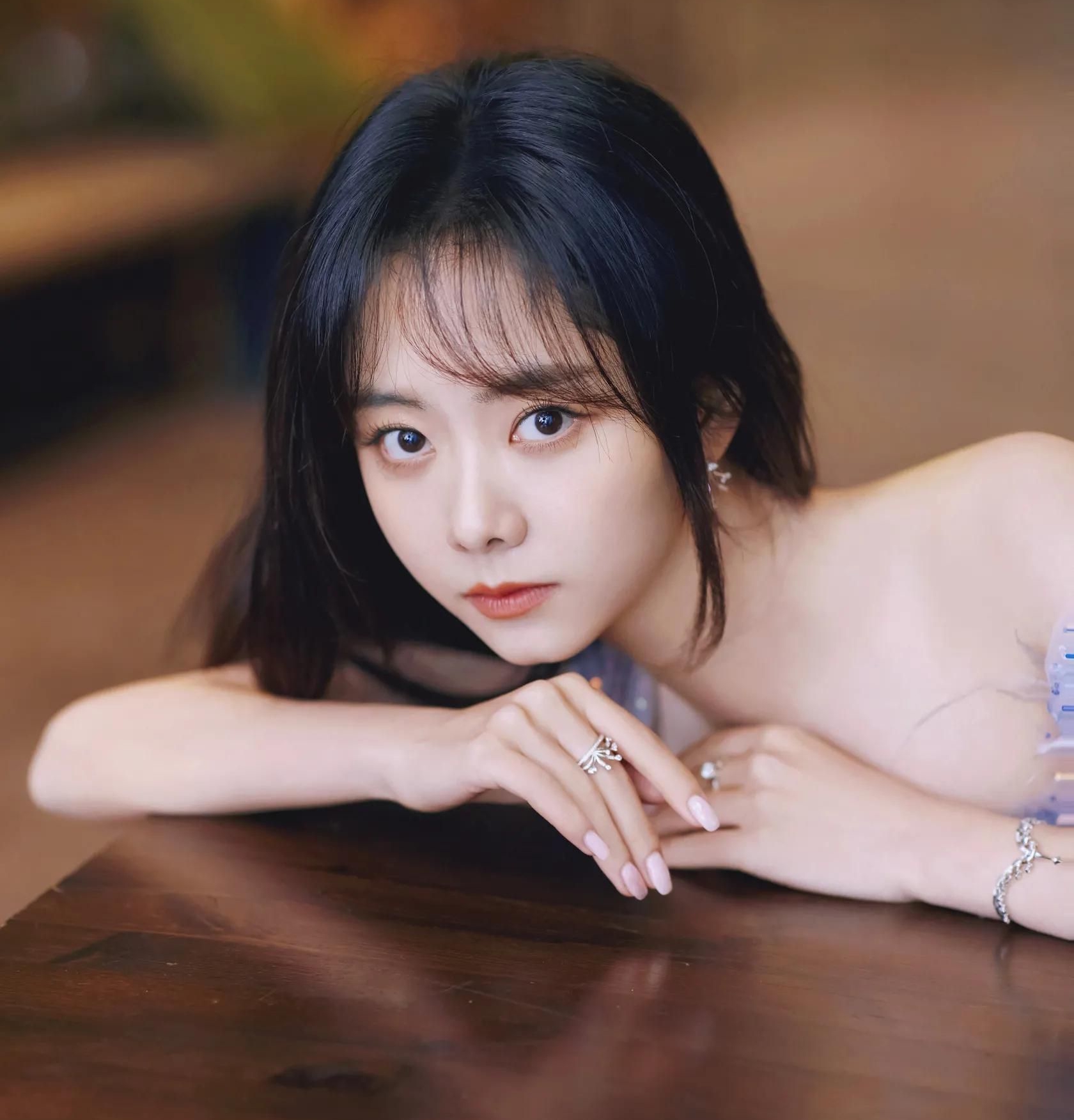 谭松韵美照,楚楚动人!_高清图集_新浪网