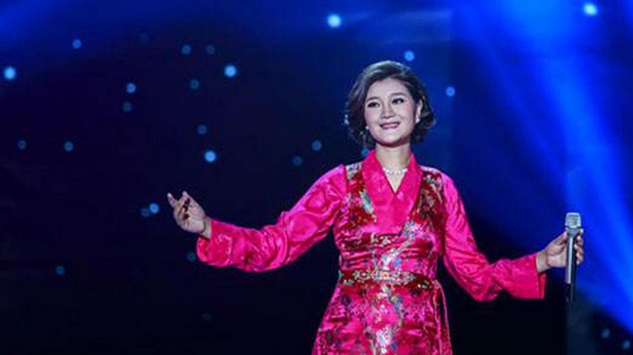 降央卓玛不愧是草原天后,如此豪情万丈的歌,唱的比原唱还好听