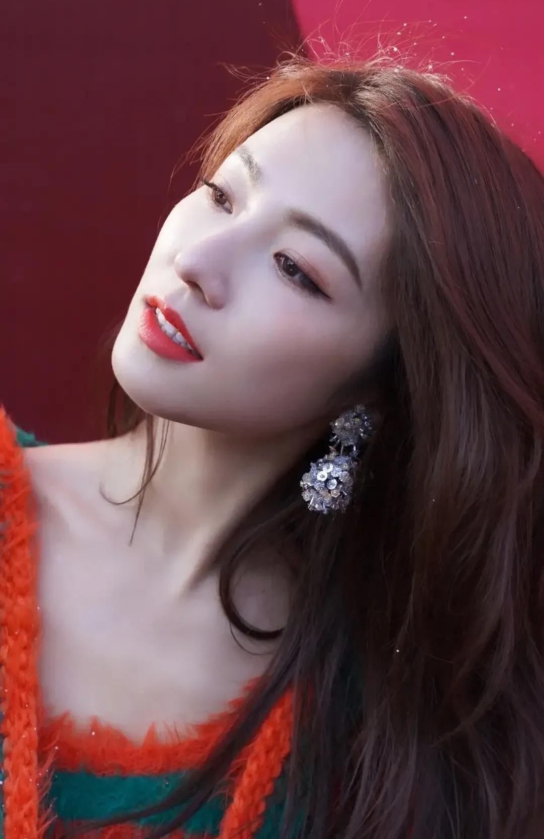 马春瑞:优雅迷人,绝色佳人唯美写真!