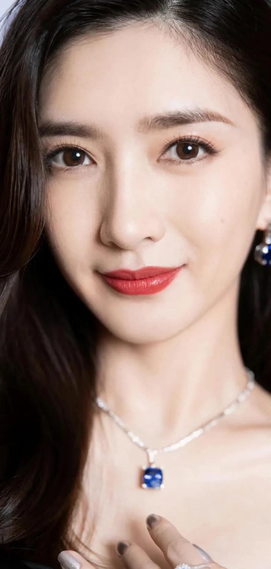 江疏影高清淡雅时尚写真,温婉可人!_高清图集_新浪网