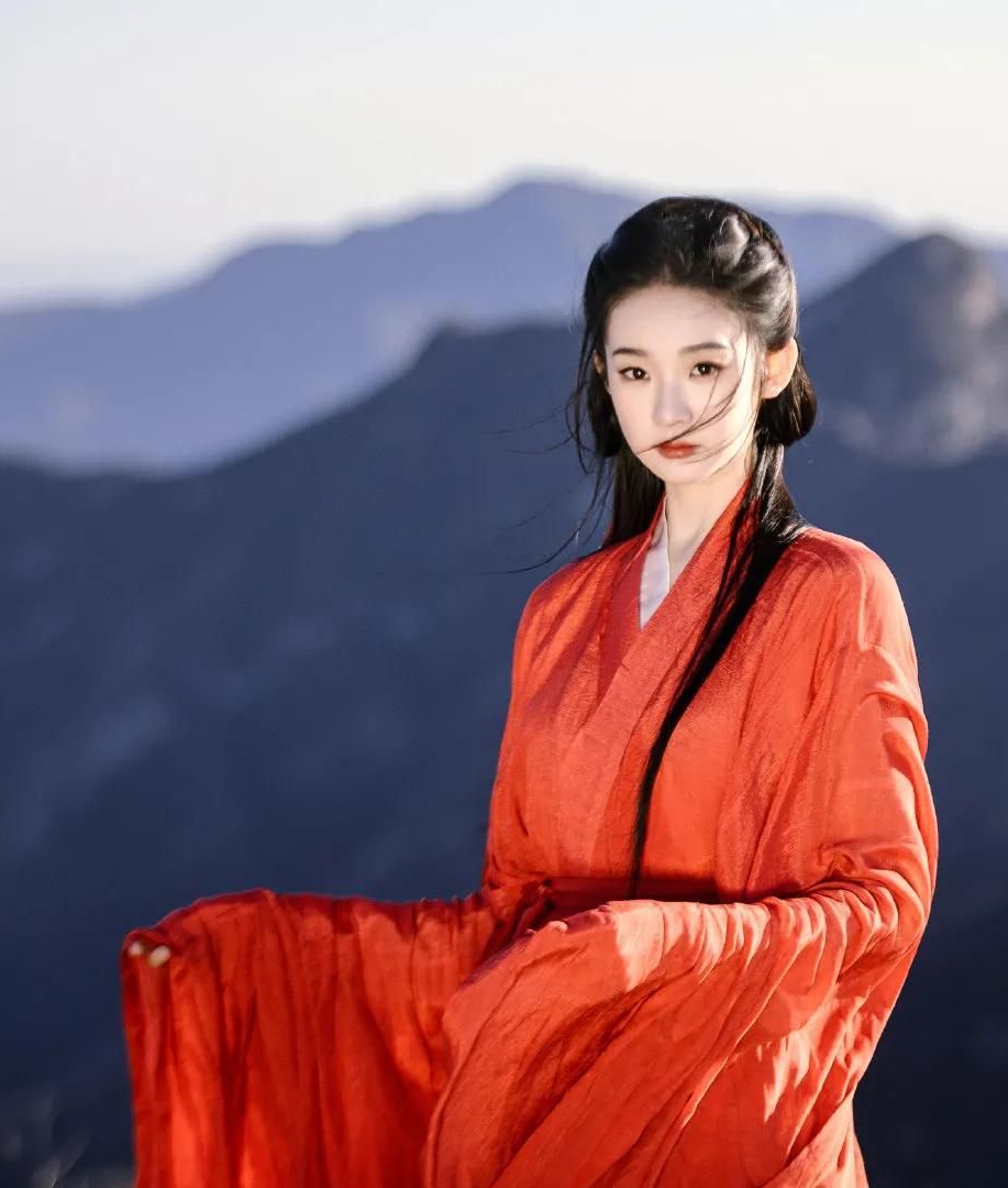 张艺凡红衣古风造型写真,优雅灵动,妩媚动人!_高清图集_新浪网