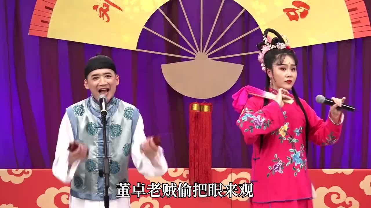 00:00 04:48 04:48 为您推荐: 赵家班东北传统二人转:《罗成算卦》