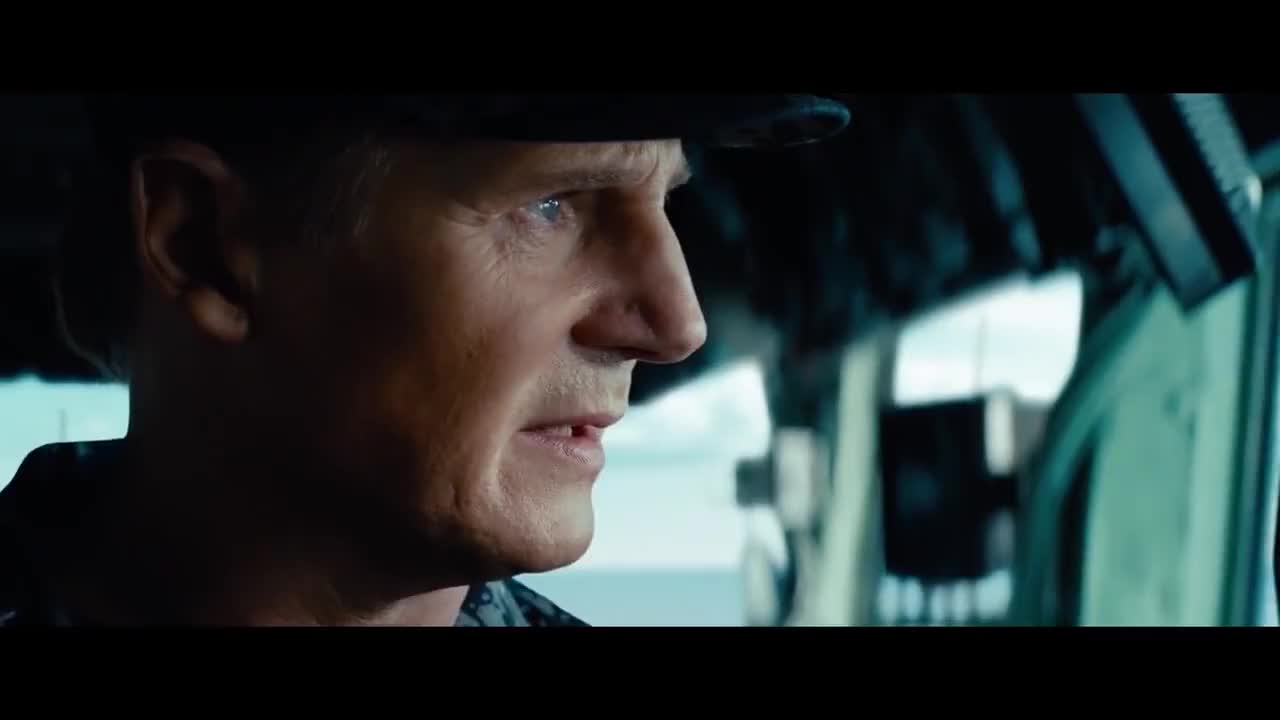 寄生野人大战巨人him,它会吐激光和雷电 为您推荐: 真人快打:雷电用