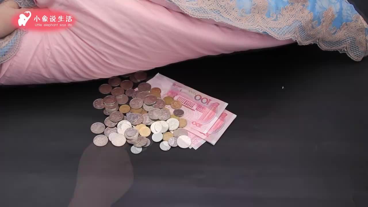 为什么要在枕头下放钱有什么好处别不当回事提醒家里人拿走