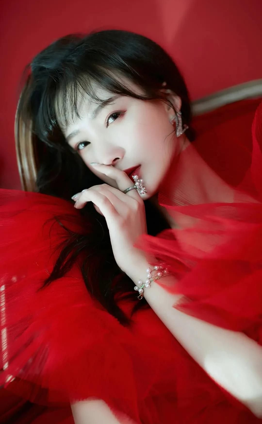 王李丹妮高清美艳写真,美艳动人!