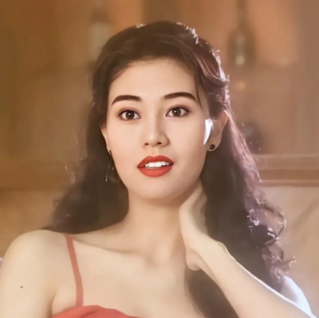 李嘉欣高清淡雅时尚写真,美艳动人!__财经头条