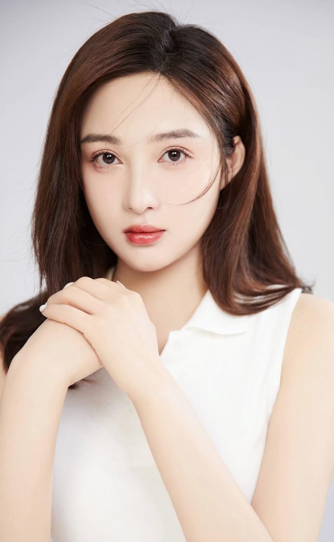 孙嘉璐高清俏丽美照娇俏可人