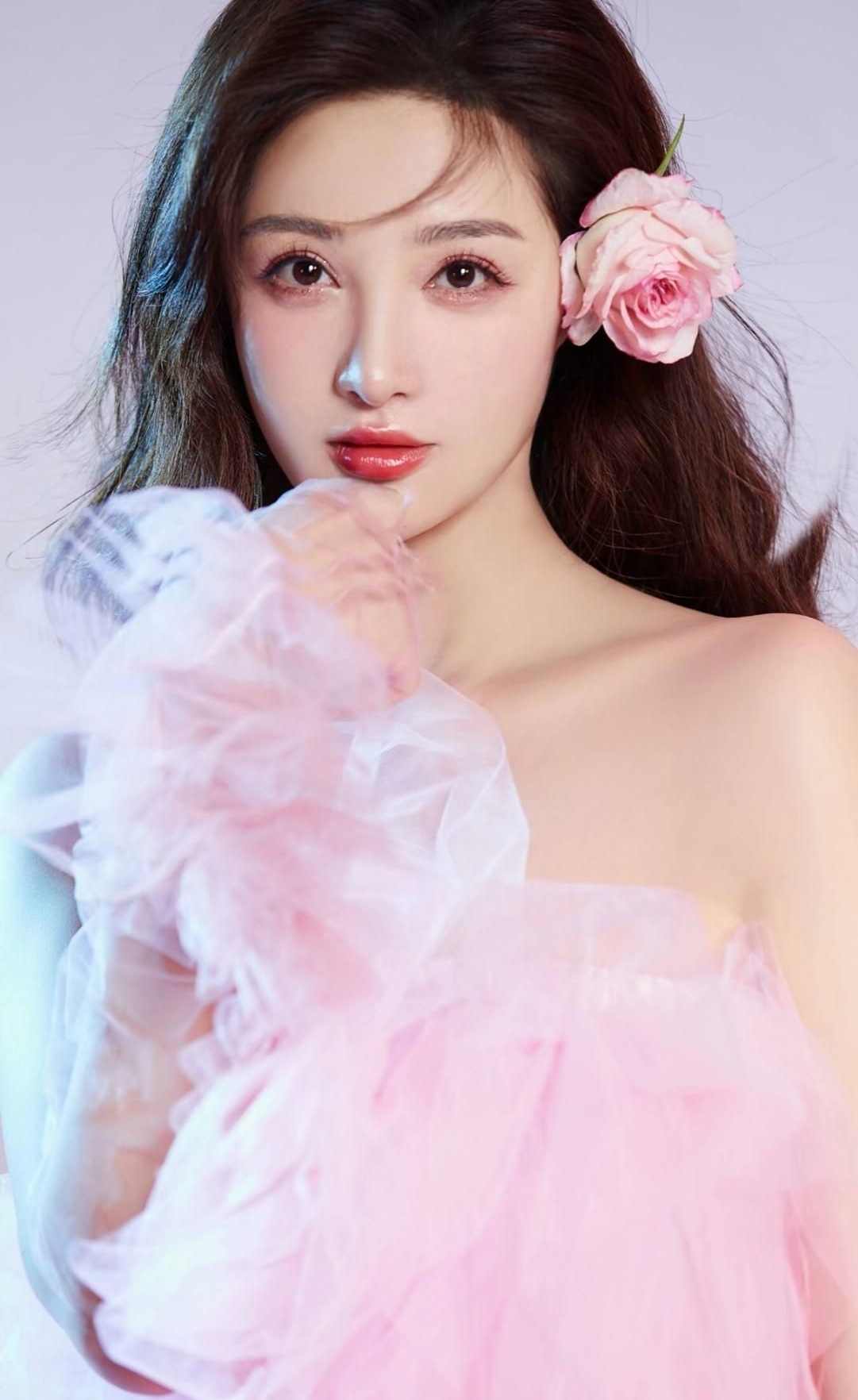 孙嘉璐高清俏丽美照优雅迷人