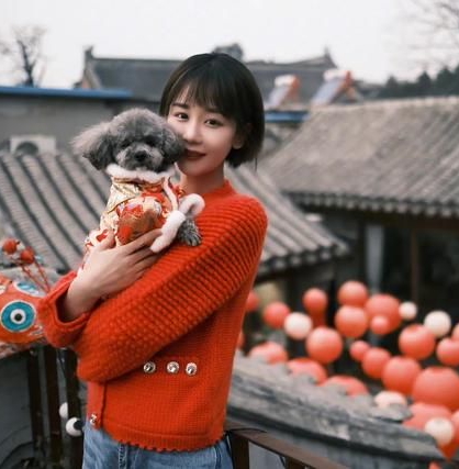 海陆短发造型魅力可人