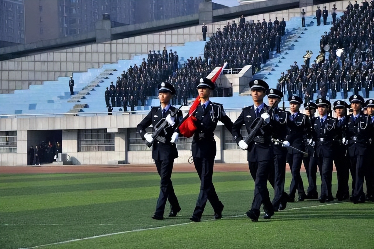 政审涉及三代,警校生欲哭无泪,十多年努力将付诸东流
