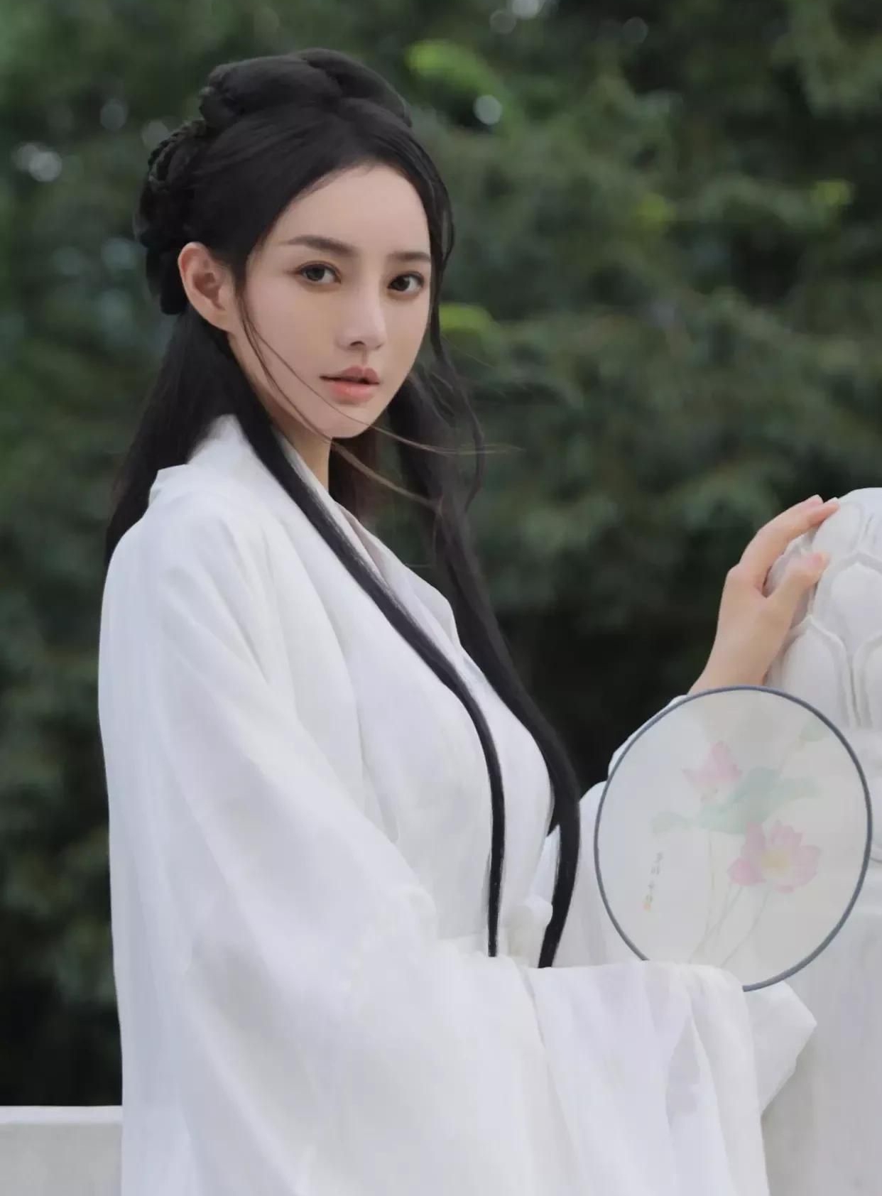 芮甜甜青春少女甜美可人