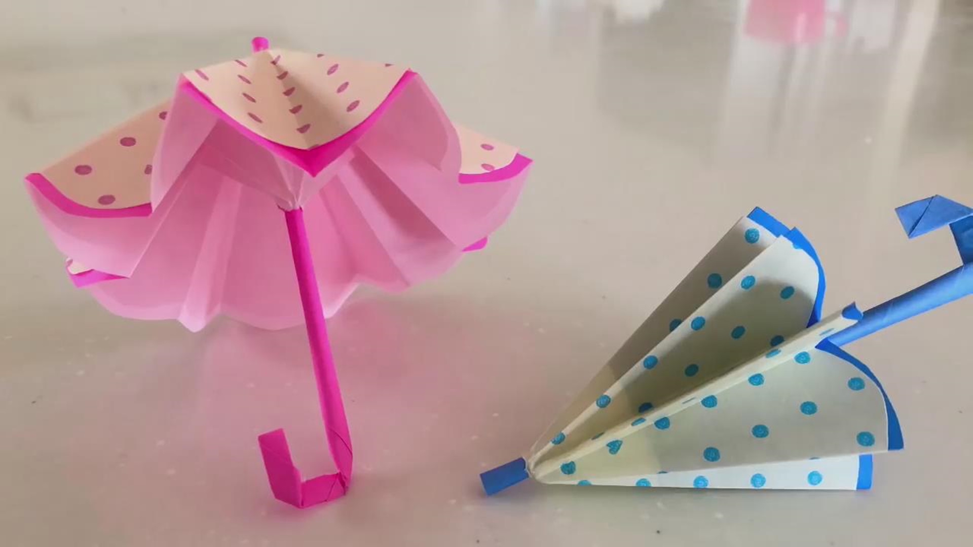 手工折纸教学,花边小雨伞的制作方法!