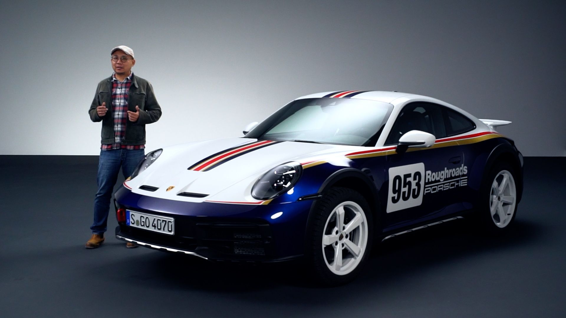 致敬1984全球首次静态体验保时捷911dakar