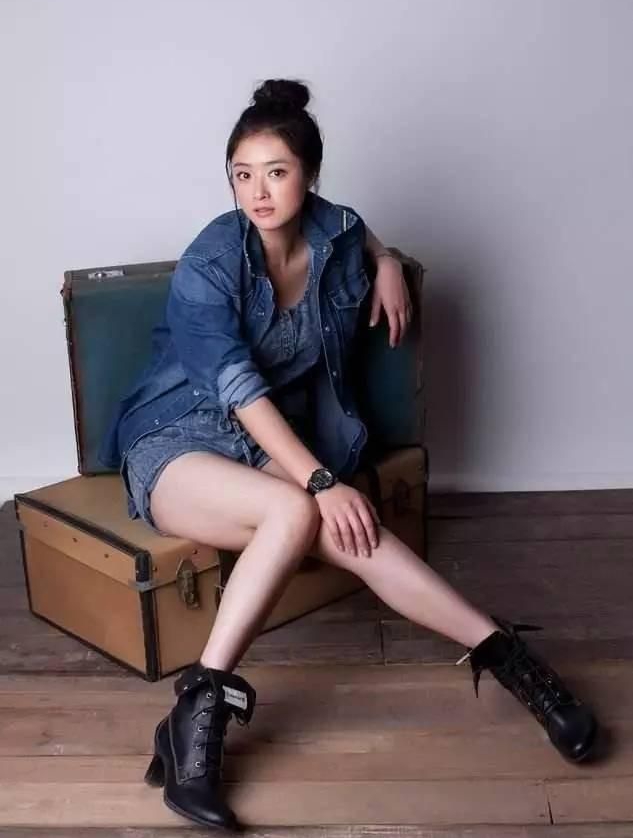 蒋欣大长腿惊艳诱人灵动优雅娇俏可人