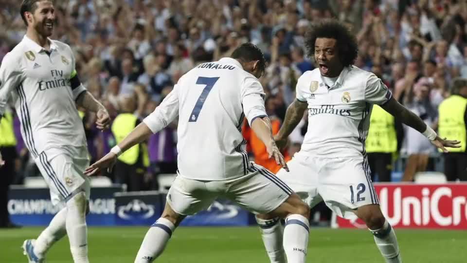 足球场上的恋人c罗和马塞洛两位顶级球星之间的惺惺相惜