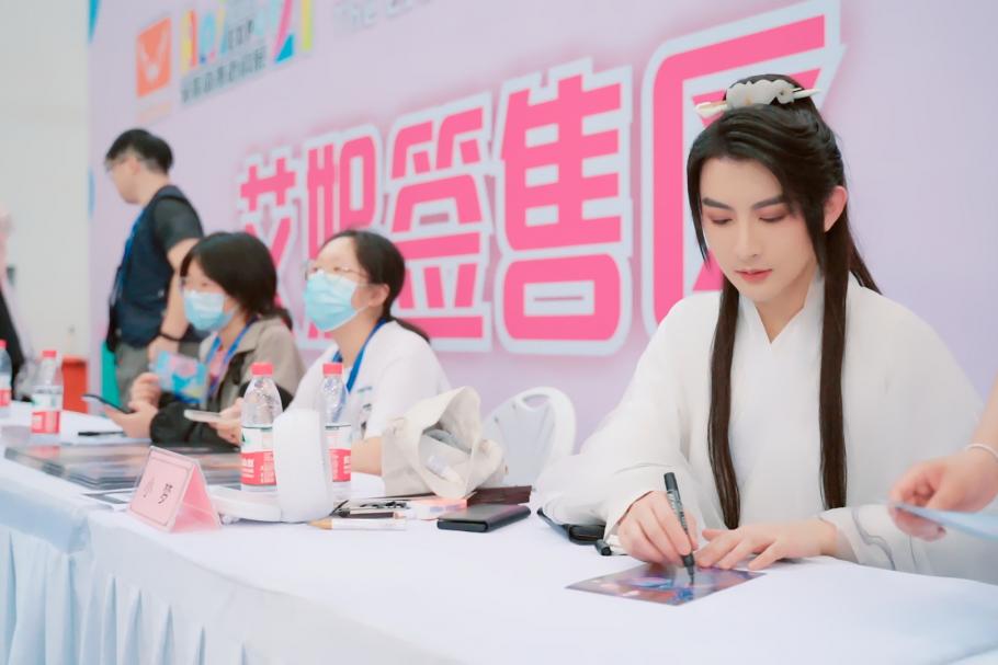 普通化妆品宣传特殊用途 蜜诗艾妮产品当真如此