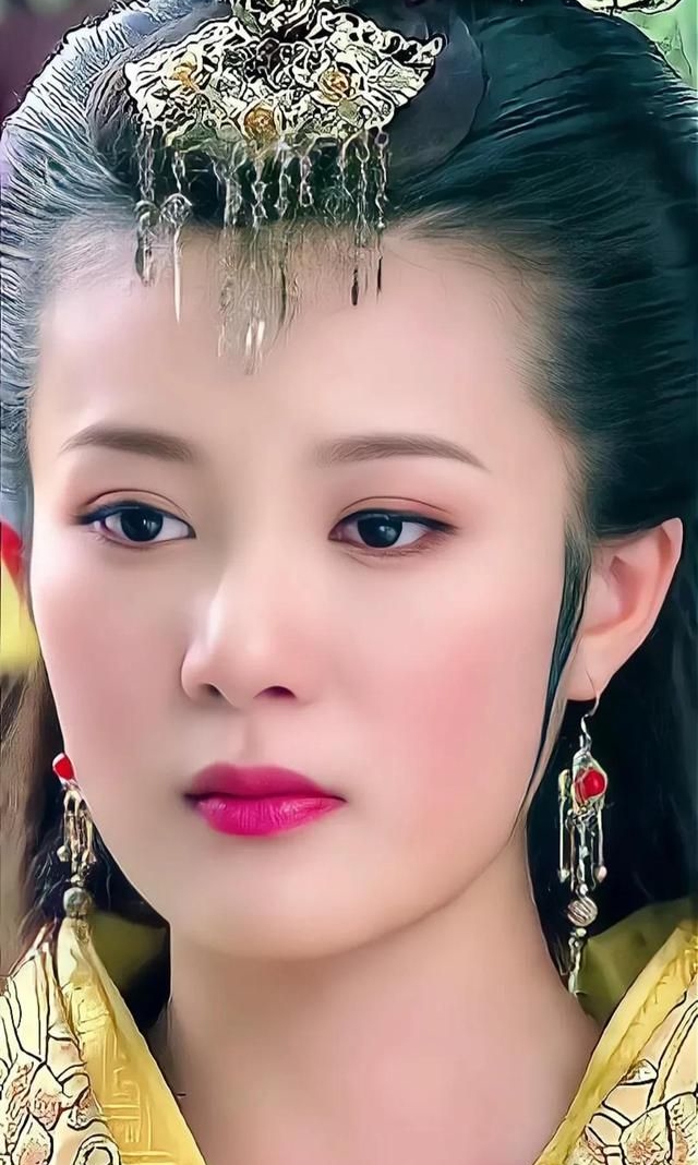 邬靖靖:天生丽质,温文儒雅!_高清图集_新浪网