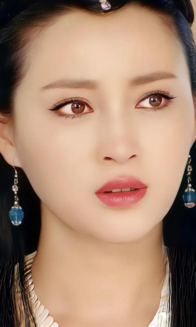 甘婷婷绝美照片优雅大气