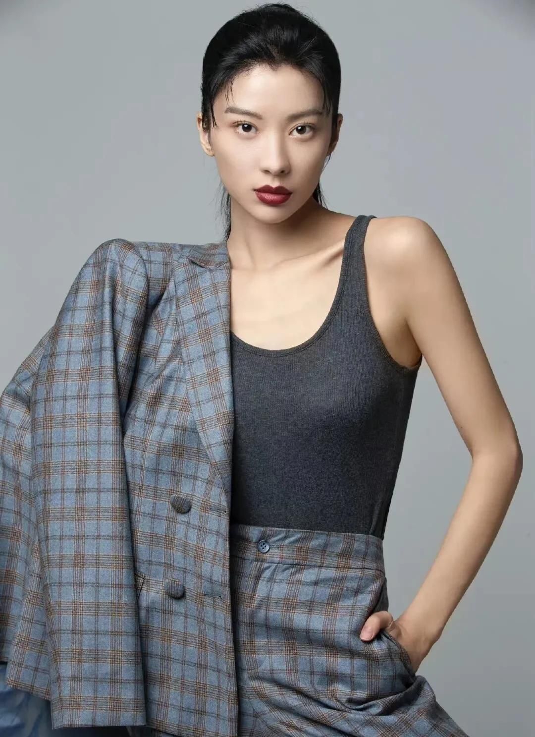 童苡萱高清魅力写真娇媚动人