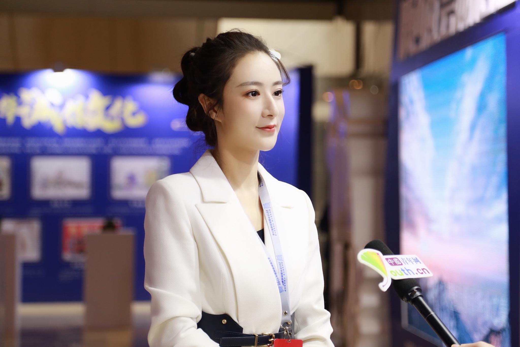 从月薪1200的导购小妹到年入20亿的带货女王薇娅有多拼