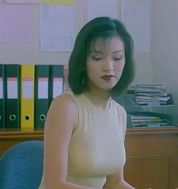 魅力女神彭丹,优雅迷人!