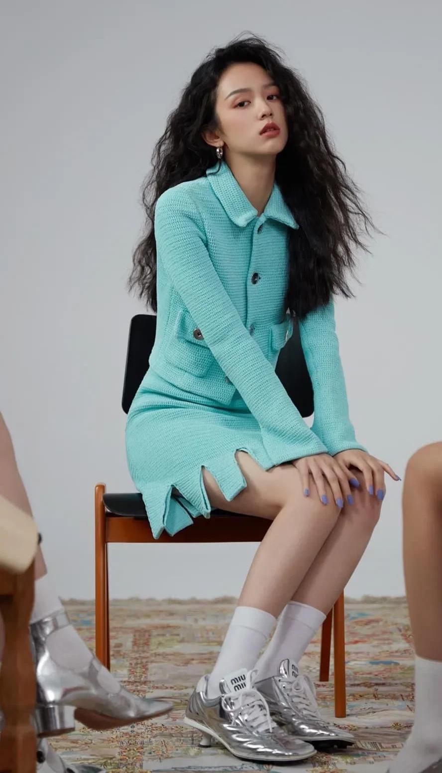 周也高清清纯写真,优雅迷人!