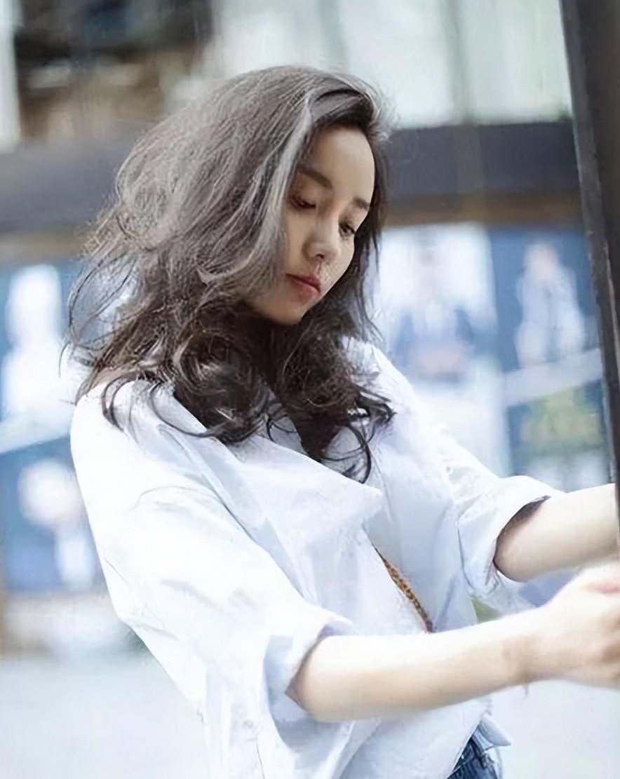 吕一美艳写真照,娇艳如花,明艳动人!_高清图集_新浪网