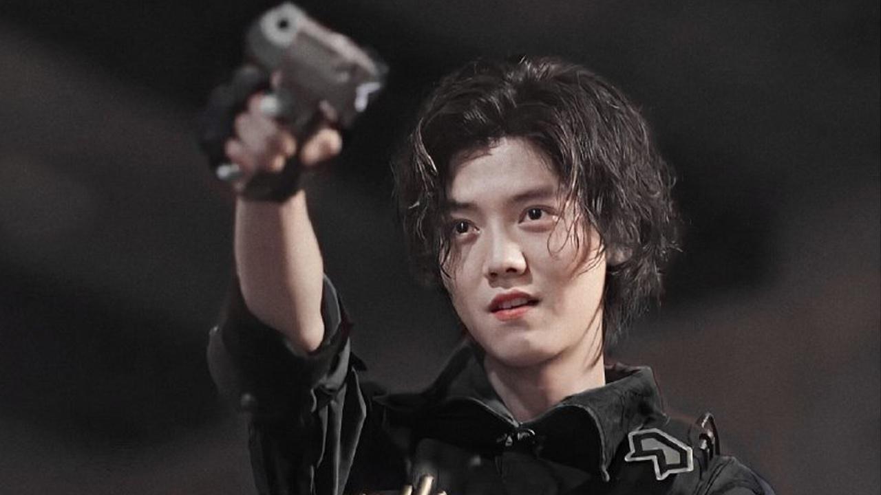 《穿越火线》狙神肖枫:枫枫子,你玩枪的样子很难不让人心动!