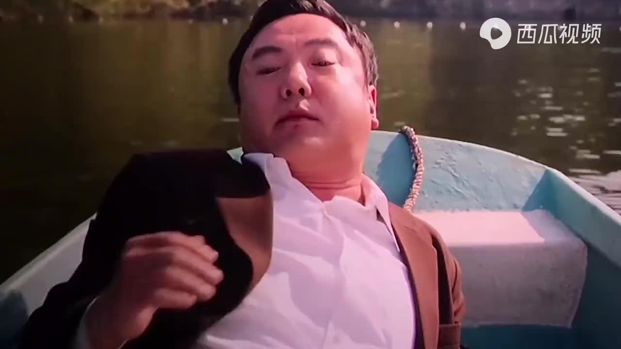 你好李焕英:沈腾一段笑场的戏,贾玲舍不得剪掉,播出后竟成经典