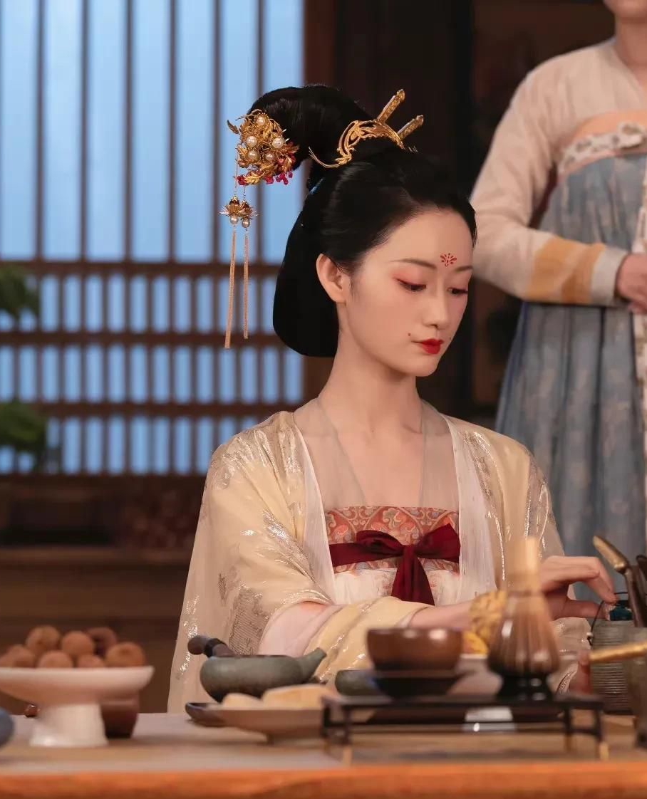 郭晓婷古装造型,艳美绝俗,娇俏可人!_高清图集_新浪网