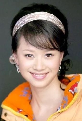 温婉秀雅的倪虹洁,时尚俏丽,魅力无限的写真照!