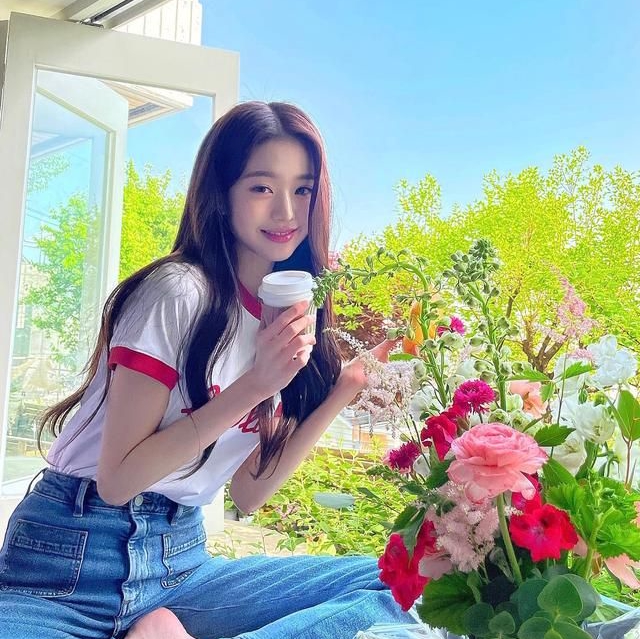 张元英生活照,美丽可爱!_高清图集_新浪网