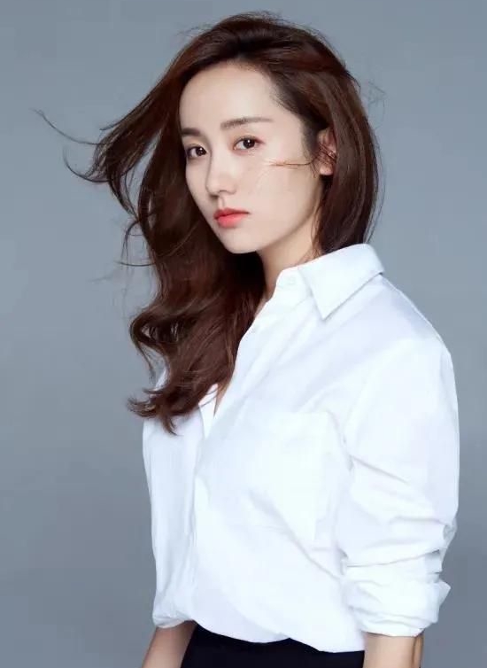 吕一美艳写真照,娇艳如花,惊艳迷人!_高清图集_新浪网