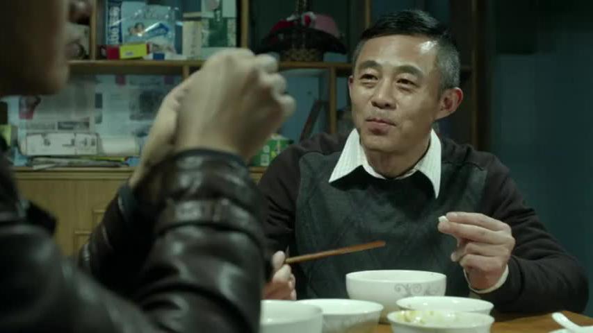 赵德汉一瓣大蒜配碗炸酱面,面对反贪局搜查那演技简直无可挑剔