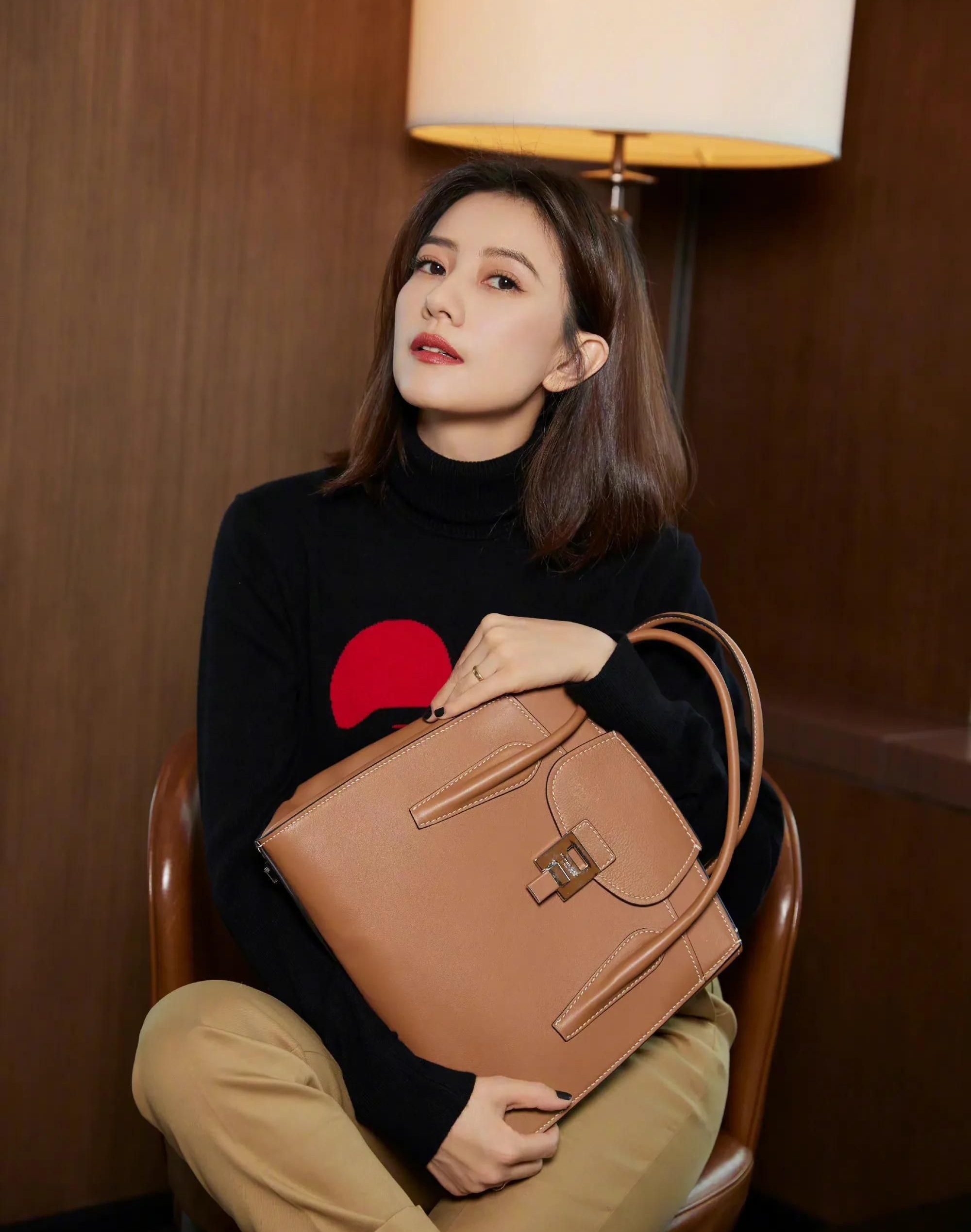 美丽优雅的高圆圆,妩媚动人,温婉秀丽的写真照!_高清图集_新浪网