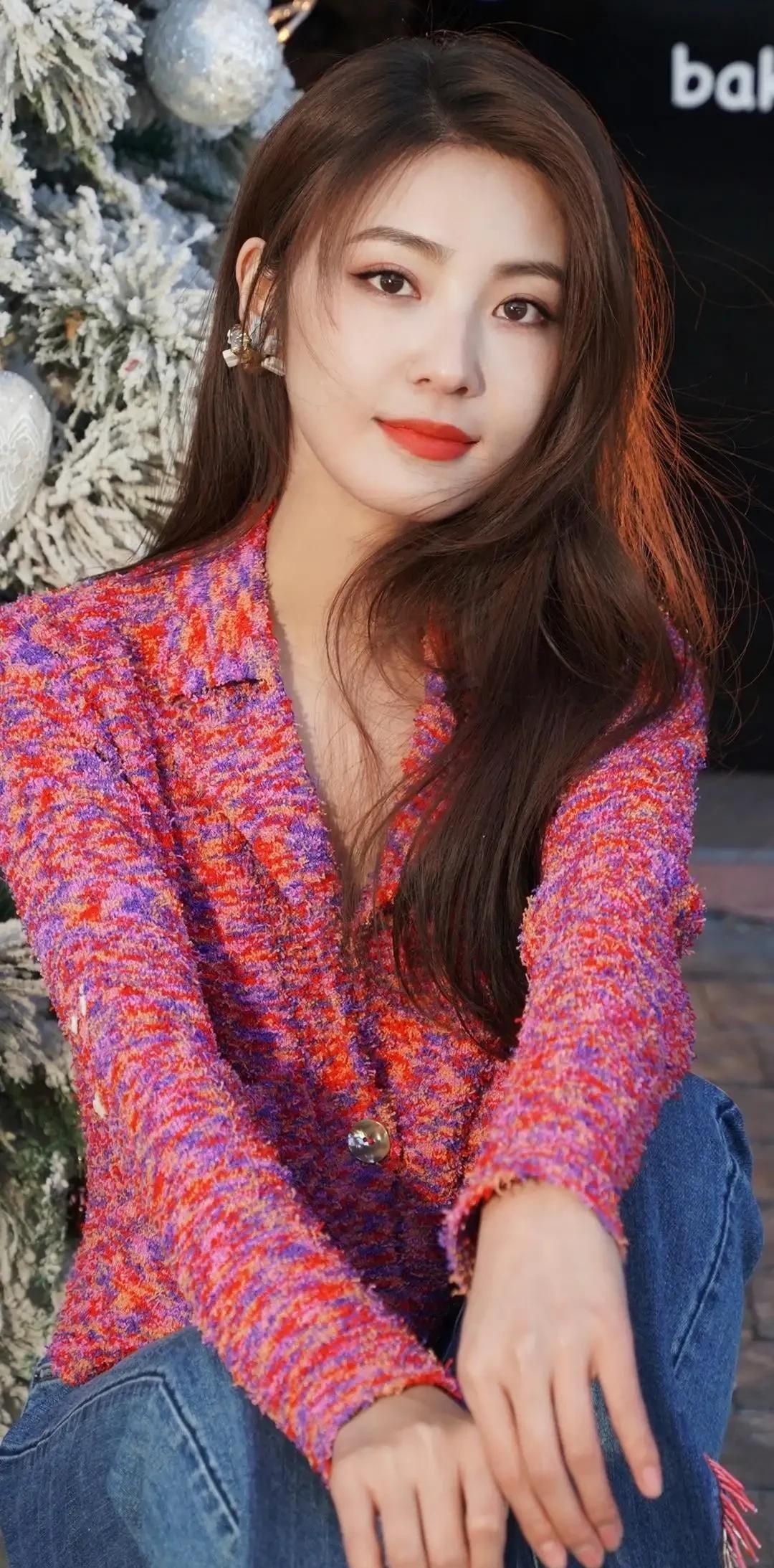 马春瑞:惊艳迷人,绝色佳人唯美写真!__财经头条