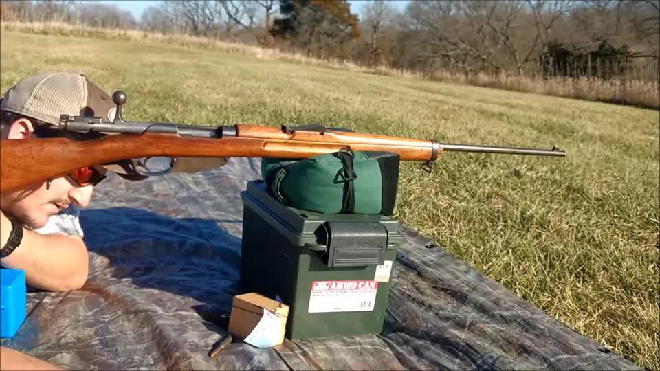 曼利夏m1895卡宾枪实弹射击测试,二战期间退壳困难性能堪忧