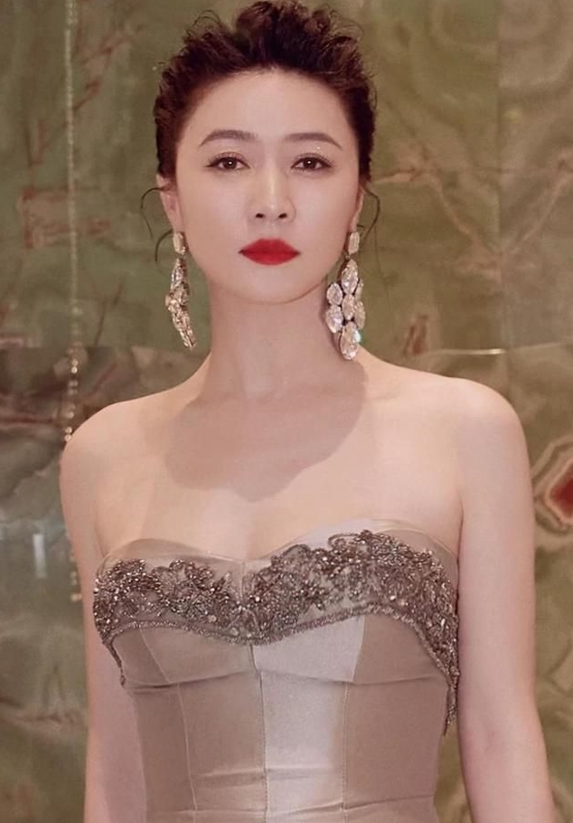 明星图集——田海蓉!__财经头条