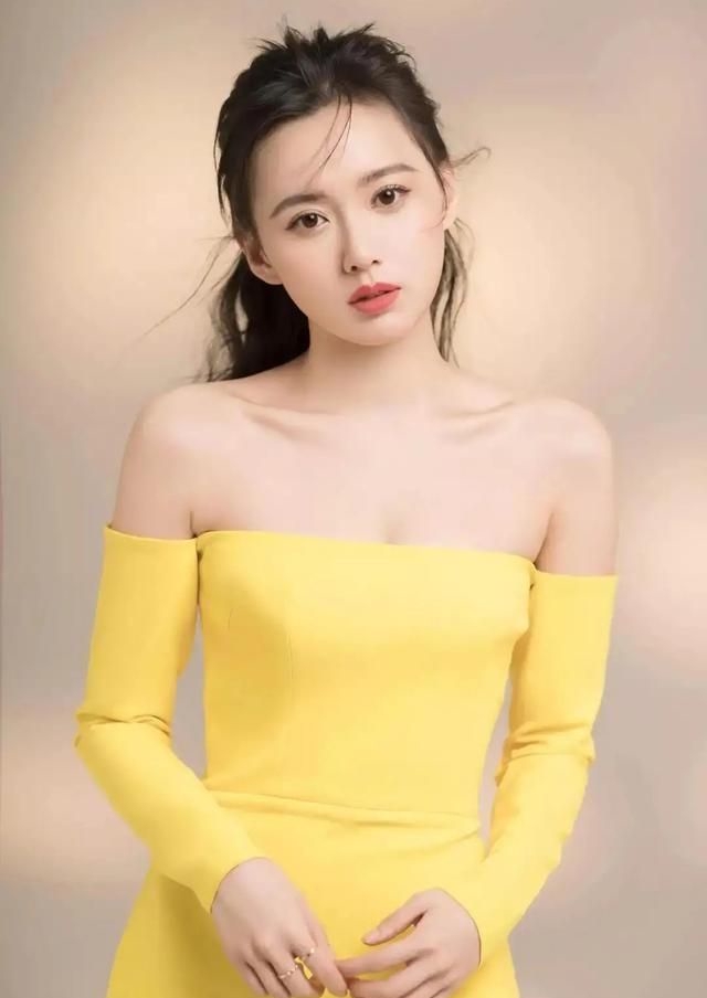 江铠同的惊艳美照楚楚动人