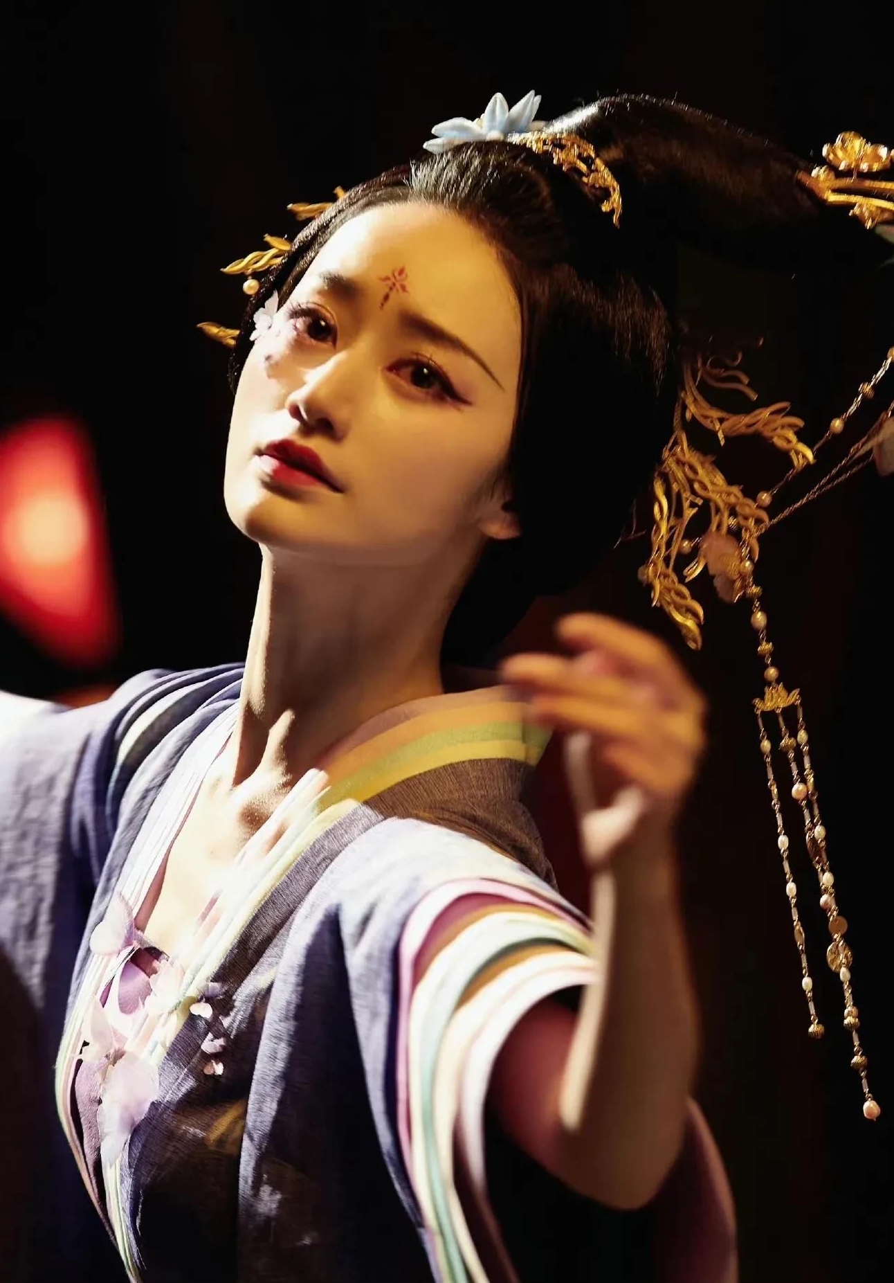 郭晓婷古装造型艳美绝俗魅力可人