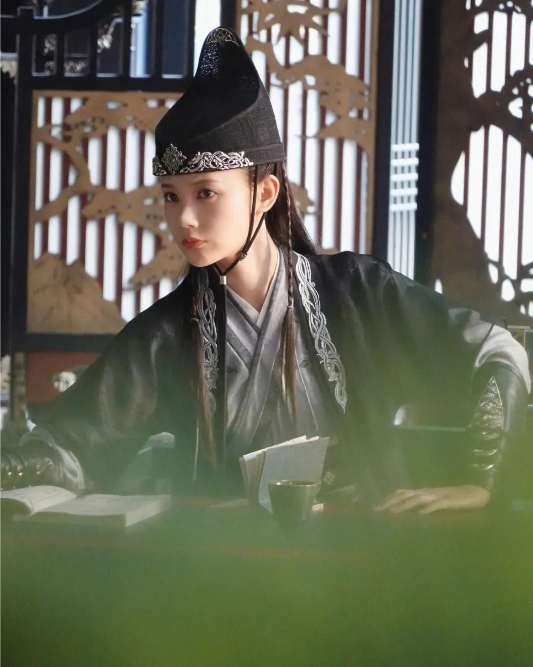 李一桐古装造型,芳菲妩媚,明艳动人!__财经头条