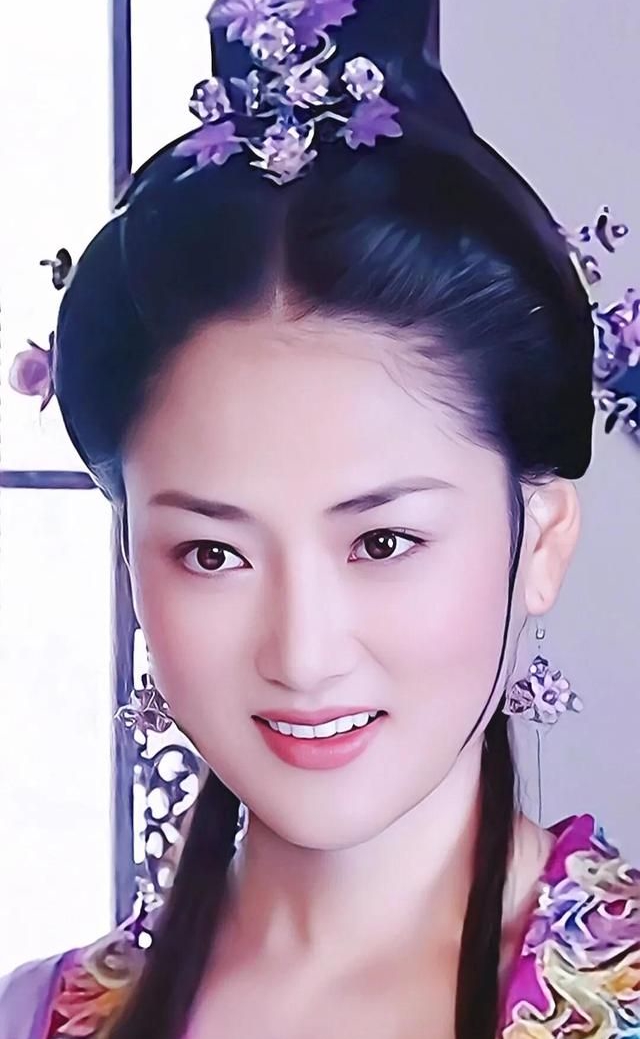 陈洁古装造型,楚楚动人!_高清图集_新浪网