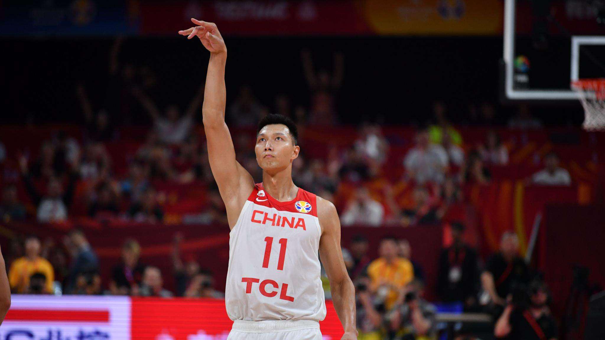 fiba评选近十年国际赛场精彩扣篮,19年世界杯易建联劈扣入选!