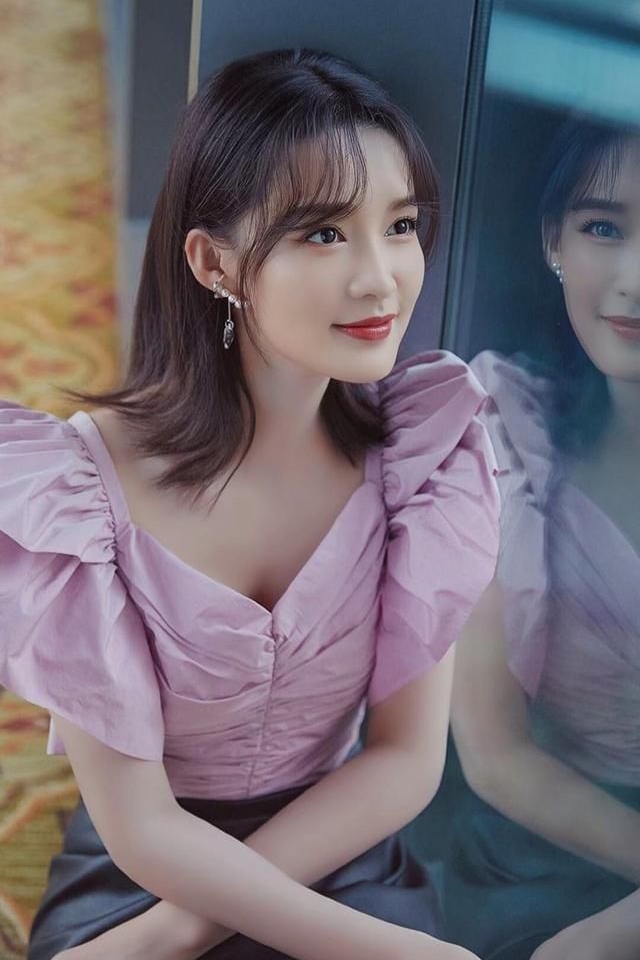 明星图集~李沁!
